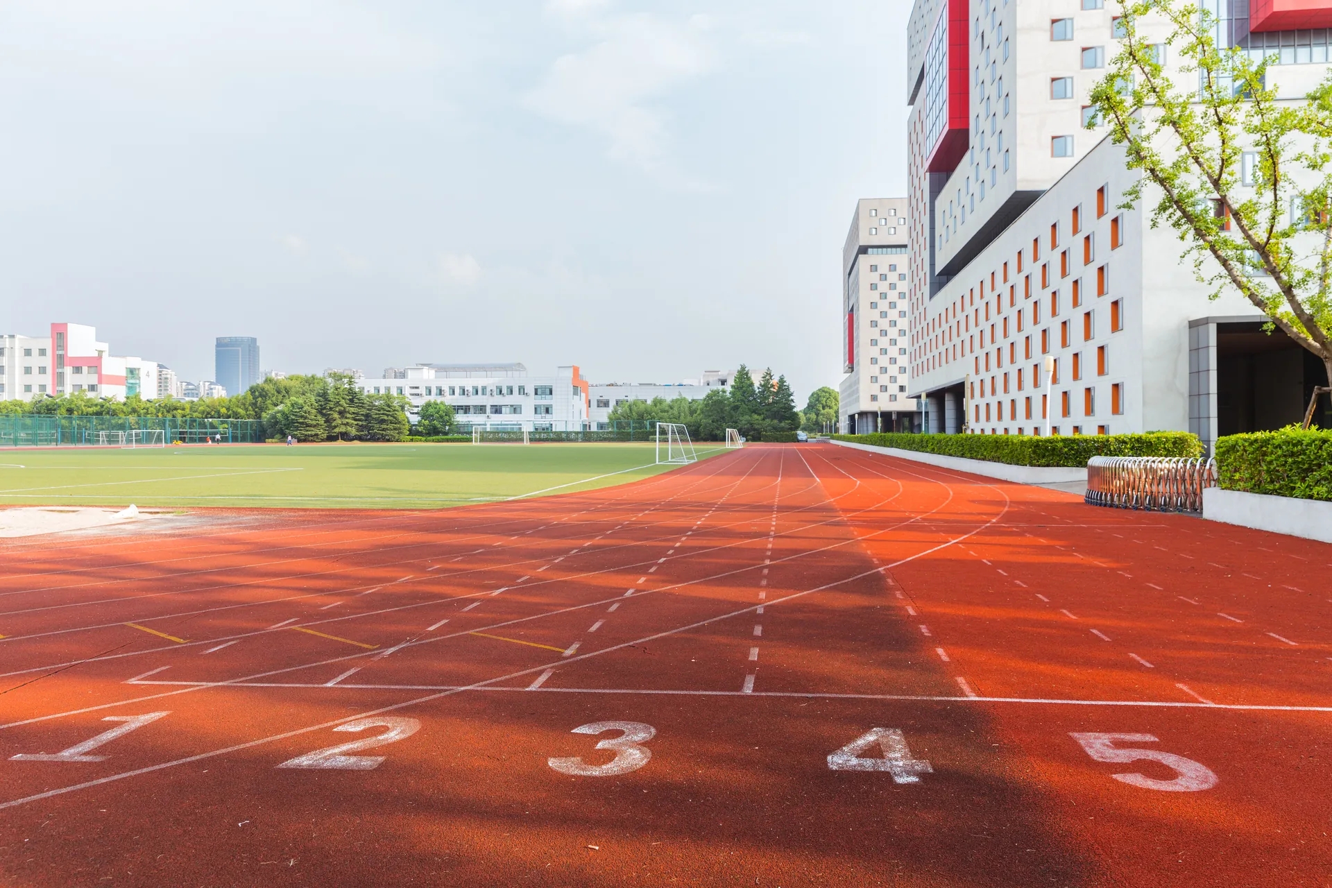 学校
